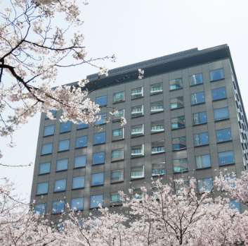 Correns Head Office